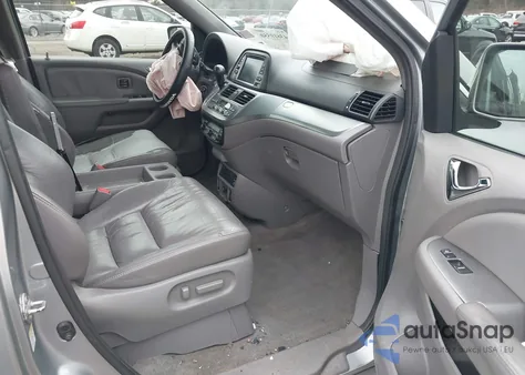 2010 Honda Odyssey Touring из США, поврежденный, VIN 5FNRL3H99AB072501